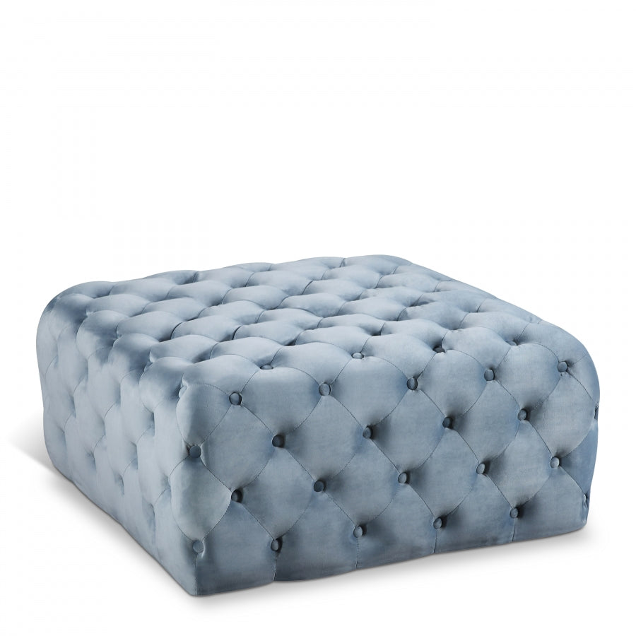 Aman Velvet Bench | Ottoman