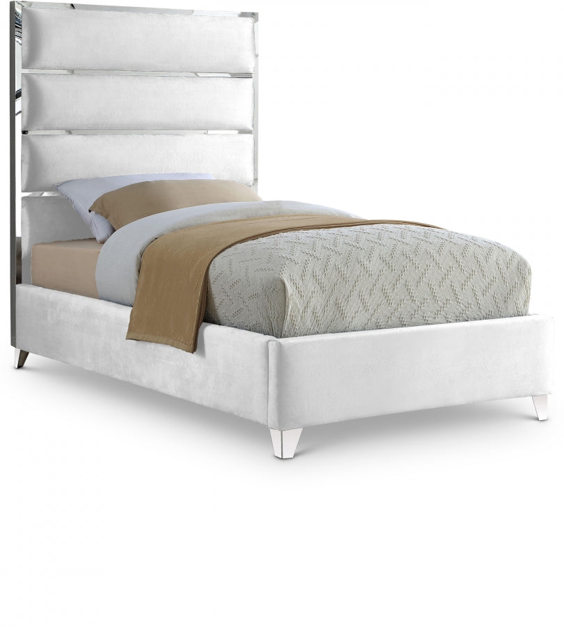 Zan Velvet Bed