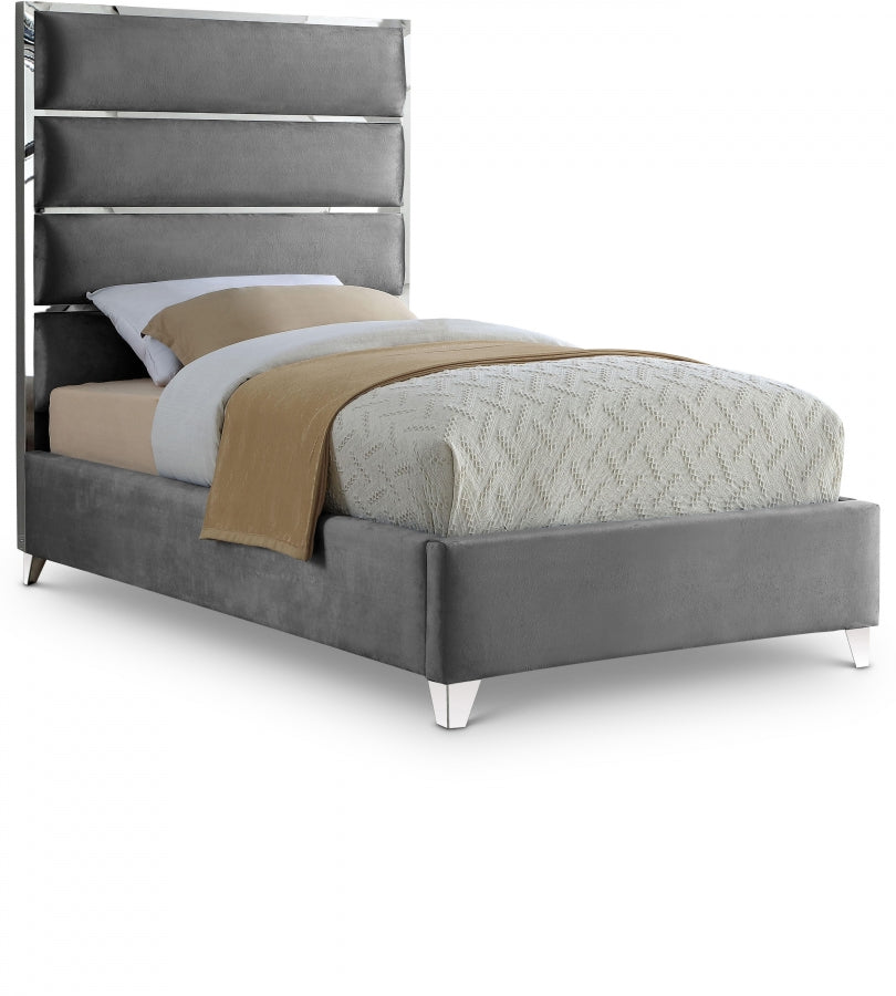 Zan Velvet Bed